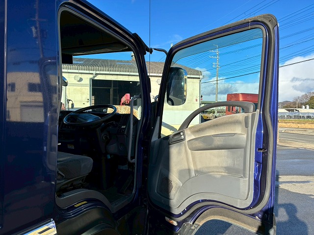 2010年 いすゞ 3050kg積載 No.2076