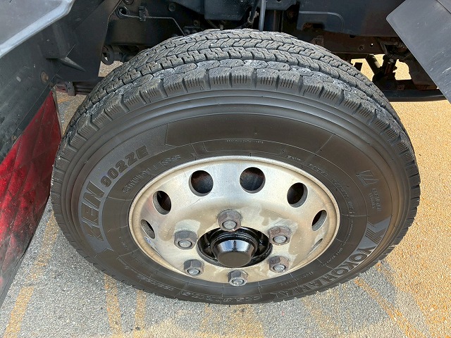 2019年 いすゞ 2350kg積載 No.2055