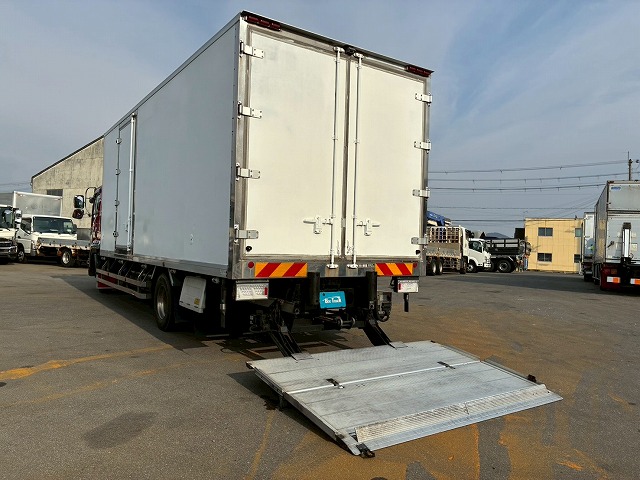 2019年 いすゞ 2350kg積載 No.2055