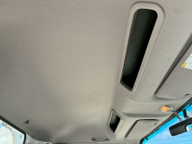 2005年 トヨエース 3000kg積載 No.2083