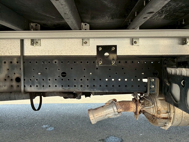 2017年 いすゞ 2900kg積載 No.2047