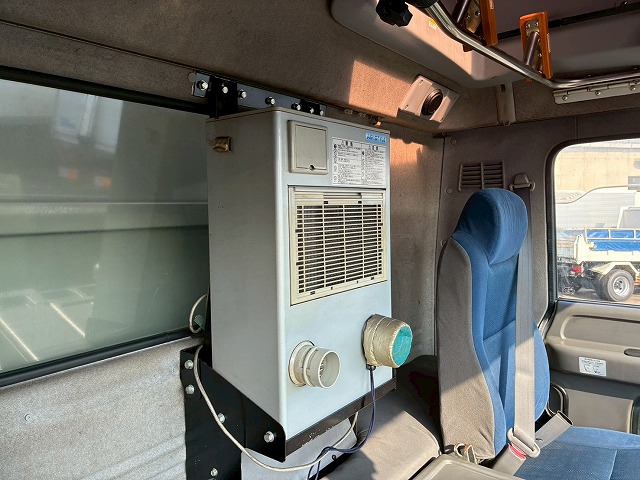 2015年 いすゞ 13700kg積載 No.2035