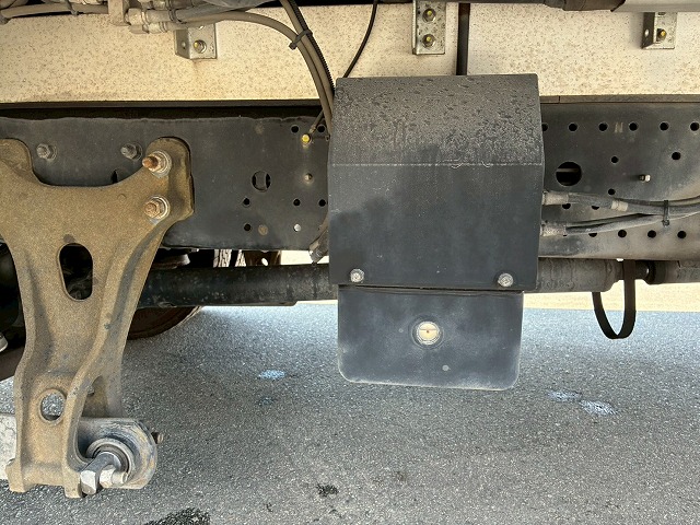 2017年 いすゞ 2900kg積載 No.2047