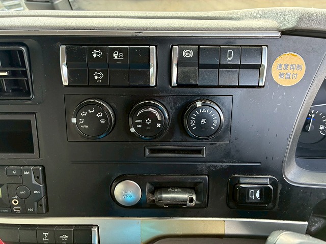 2019年 三菱ふそう スーパーグレート 13100kg積載 No.2037