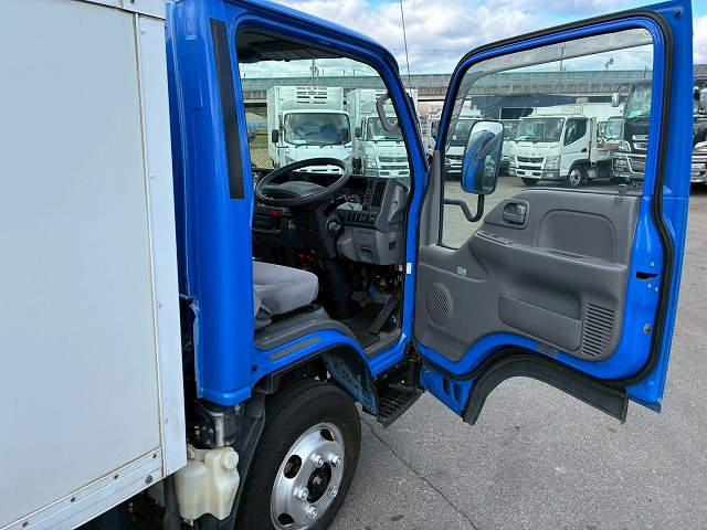 2017年 いすゞ 1500kg積載 No.2040