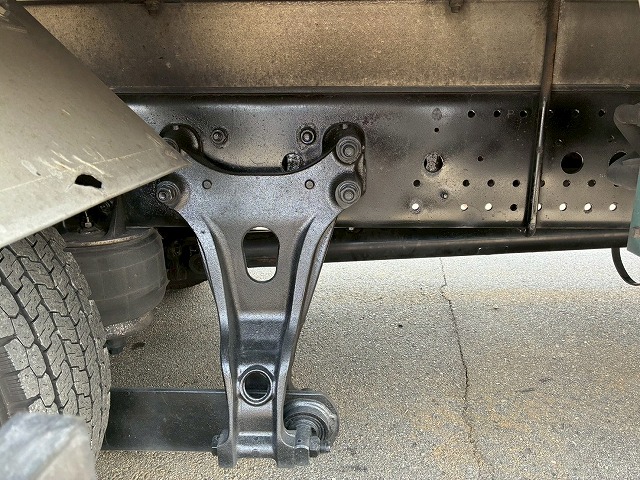 2019年 いすゞ 2350kg積載 No.2055