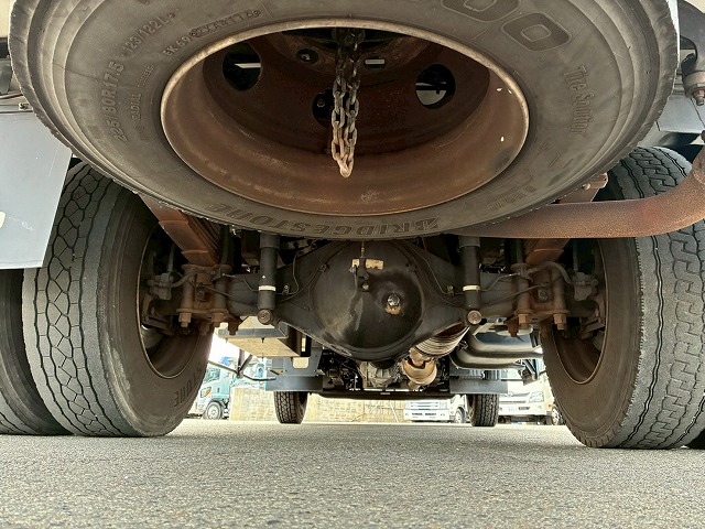 2016年 三菱ふそう キャンター 3950kg積載 No.2061