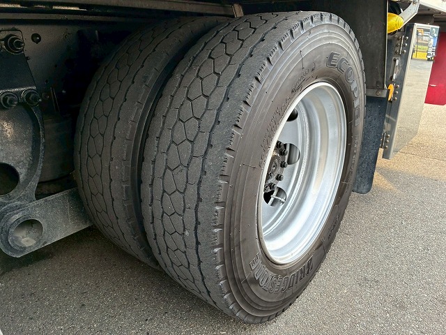 2015年 日野 プロフィア 13000kg積載 No.2034