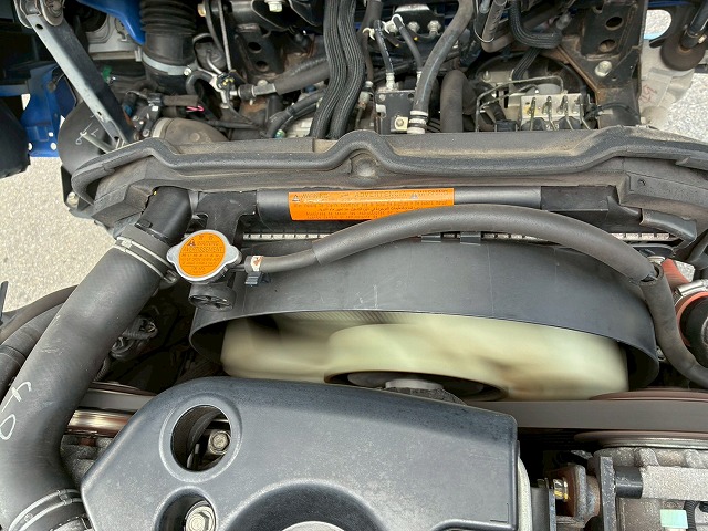 2017年 いすゞ 1500kg積載 No.2040