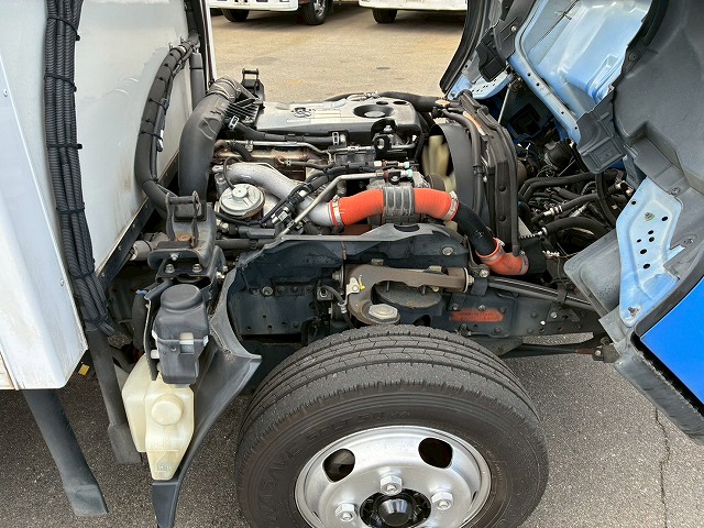 2017年 いすゞ 1500kg積載 No.2040