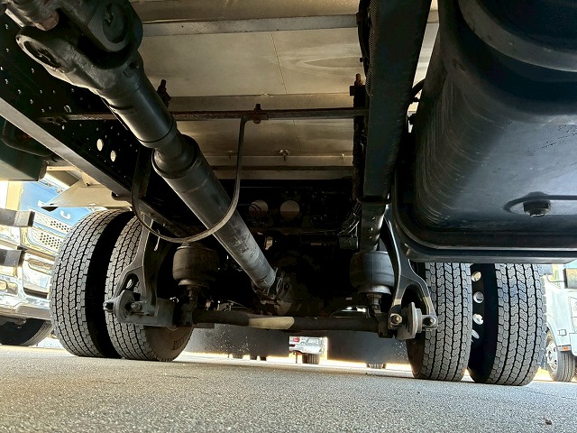 2019年 いすゞ 2350kg積載 No.2055