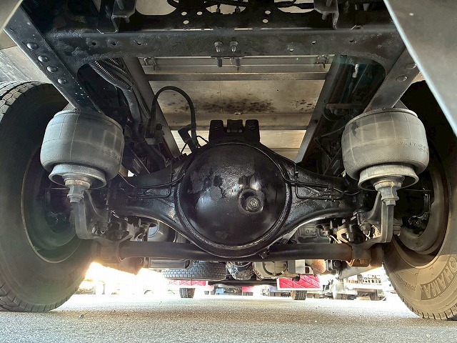 2019年 いすゞ 2350kg積載 No.2055