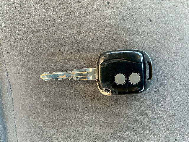 2010年 いすゞ 3050kg積載 No.2076