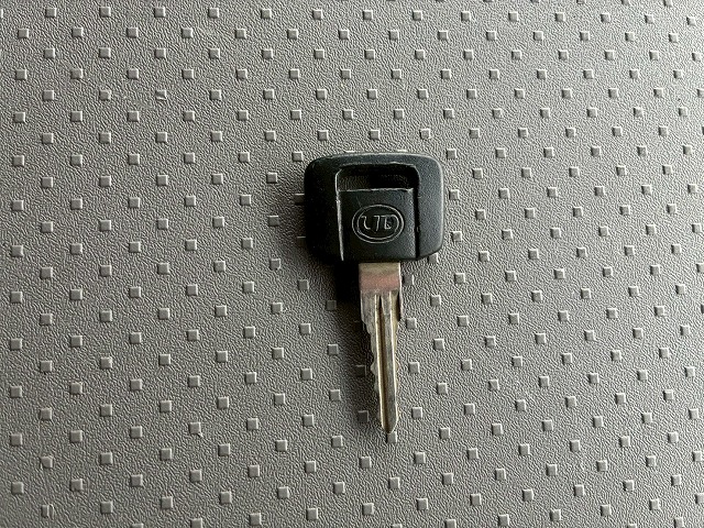 2014年 UDトラックス 14200kg積載 No.2071