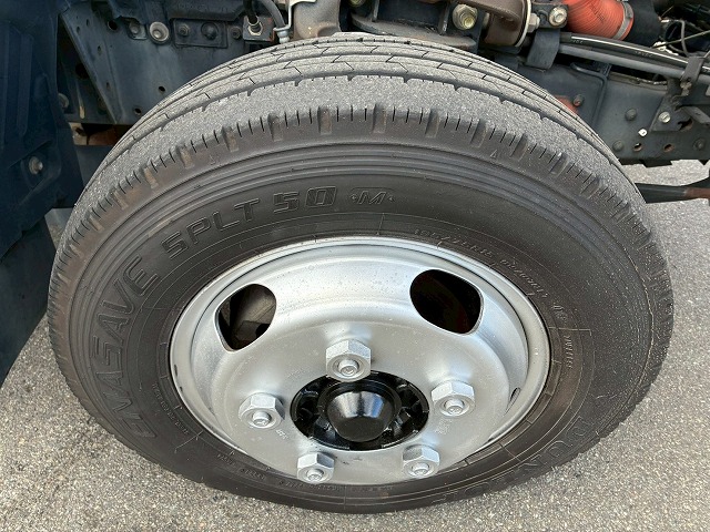 2017年 いすゞ 1500kg積載 No.2040