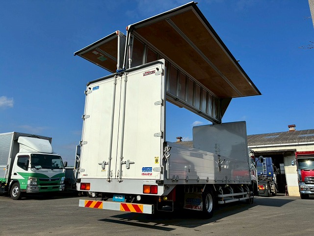 2017年 いすゞ 2900kg積載 No.2047