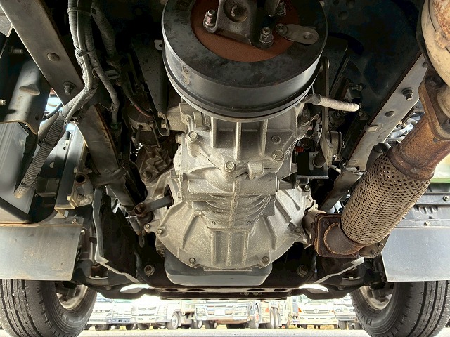 2017年 いすゞ 1500kg積載 No.2040