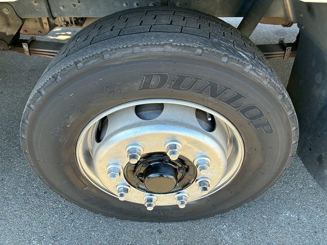 2014年 日野 プロフィア 13600kg積載 No.2050