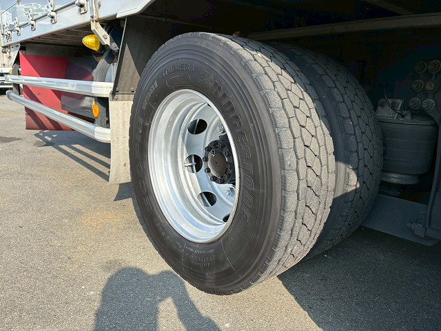 2015年 いすゞ 13700kg積載 No.2035