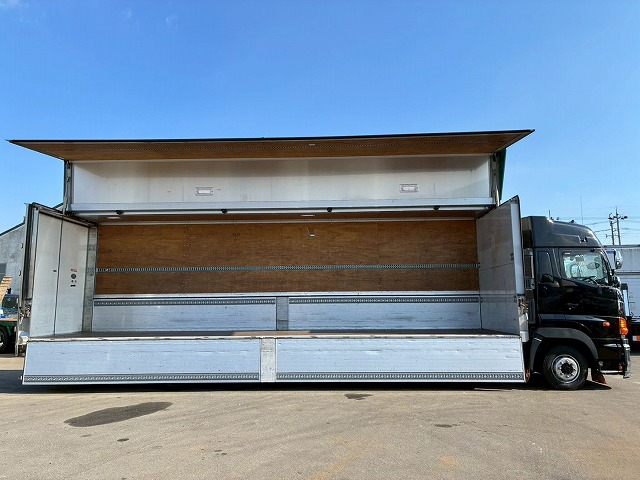 2017年 日野 プロフィア 13500kg積載 No.2081