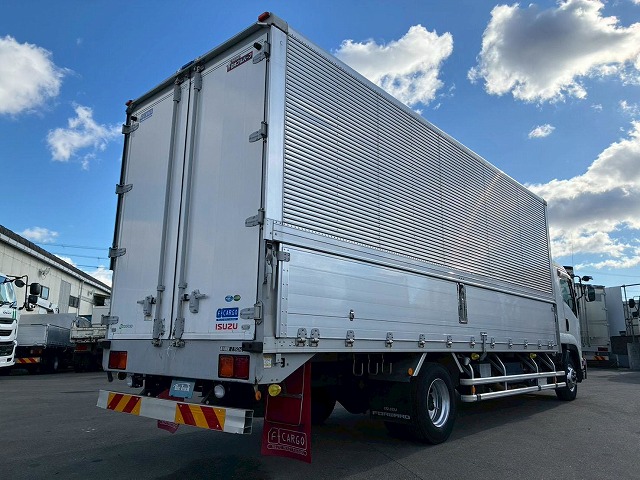2019年 いすゞ 2950kg積載 No.2072