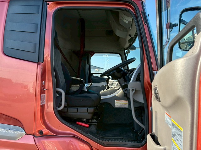 2016年 UDトラックス 37990kg積載 No.2085