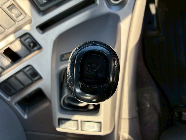 2016年 UDトラックス 37990kg積載 No.2085