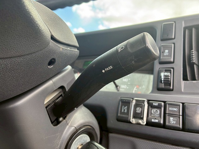 2020年 いすゞ 2000kg積載 No.2089