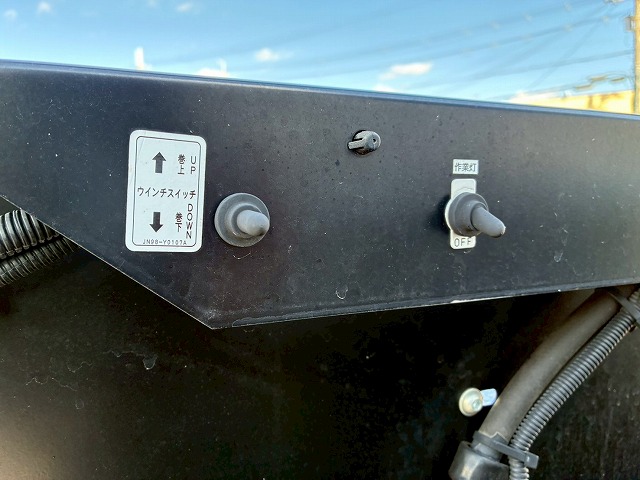 2020年 いすゞ 2900kg積載 No.2093