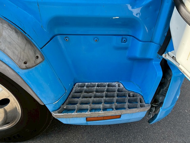 2005年 ファイター 3050kg積載 No.2077