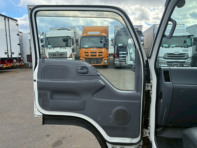 2020年 いすゞ 2000kg積載 No.2089