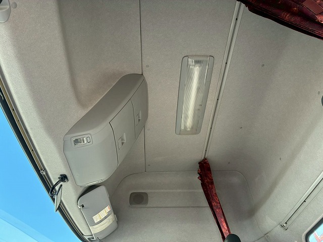 2016年 UDトラックス 37990kg積載 No.2085