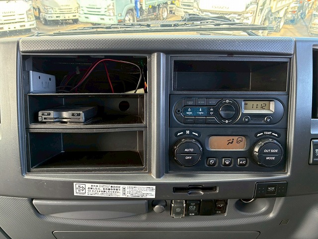 2019年 いすゞ 2950kg積載 No.2072