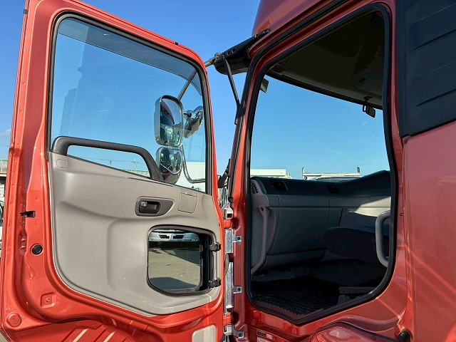 2016年 UDトラックス 37990kg積載 No.2085