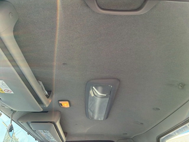 2020年 いすゞ 2900kg積載 No.2093