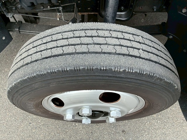 2019年 三菱ふそう キャンター 2000kg積載 No.2082