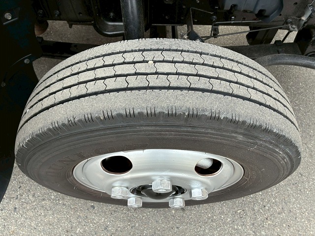 2019年 三菱ふそう キャンター 2000kg積載 No.2082