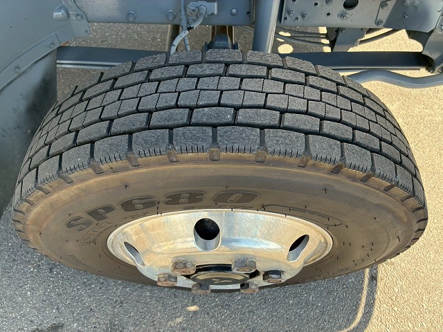 2005年 ファイター 3050kg積載 No.2077