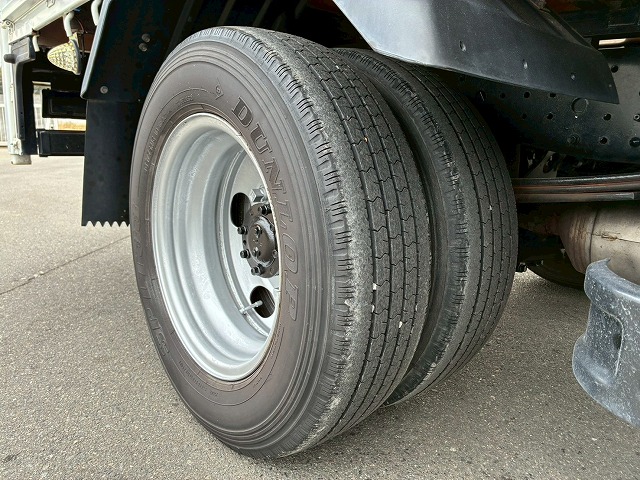 2019年 三菱ふそう キャンター 2000kg積載 No.2082