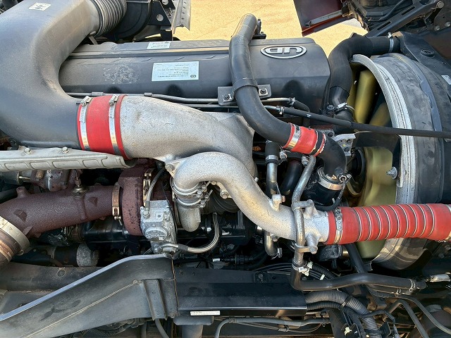 2016年 UDトラックス 37990kg積載 No.2085