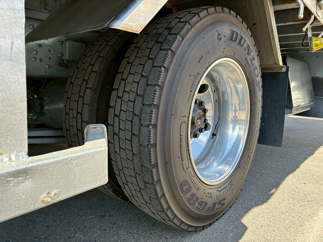 2005年 ファイター 3050kg積載 No.2077