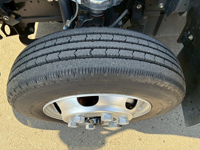 2020年 いすゞ 2900kg積載 No.2093