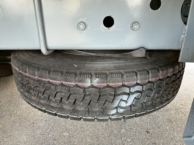 2005年 ファイター 3050kg積載 No.2077