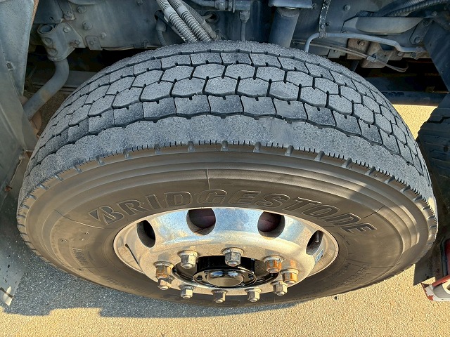 2016年 UDトラックス 37990kg積載 No.2085