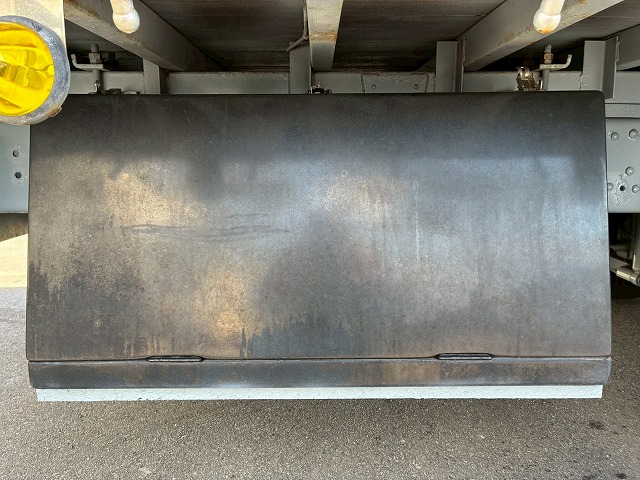 2005年 ファイター 3050kg積載 No.2077