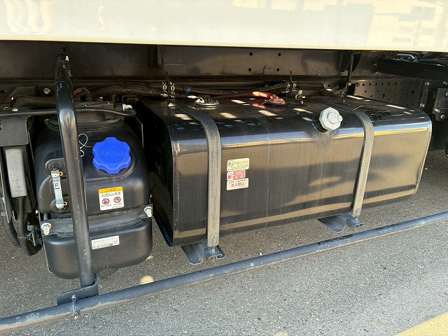 2020年 いすゞ 2900kg積載 No.2093