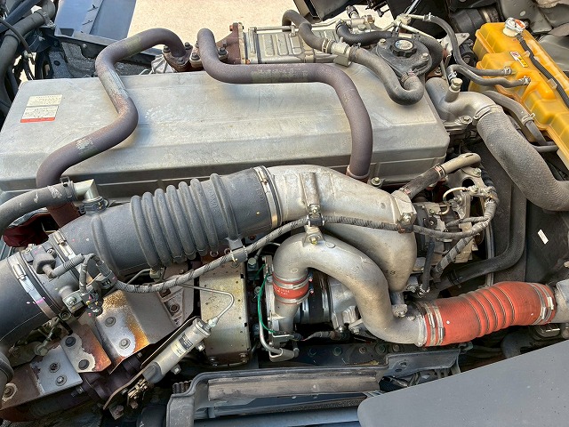 2017年 日野 プロフィア 13500kg積載 No.2081