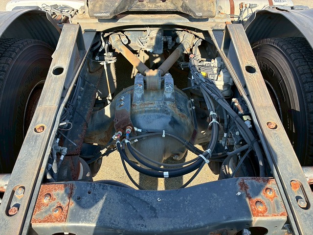 2016年 UDトラックス 37990kg積載 No.2085