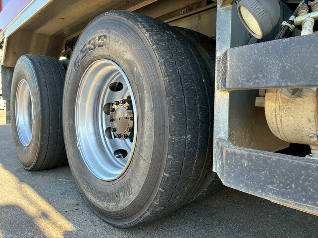 2013年 UDトラックス 8500kg積載 No.K2092