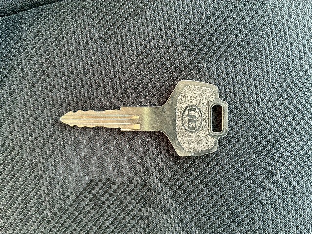 2016年 UDトラックス 37990kg積載 No.2085